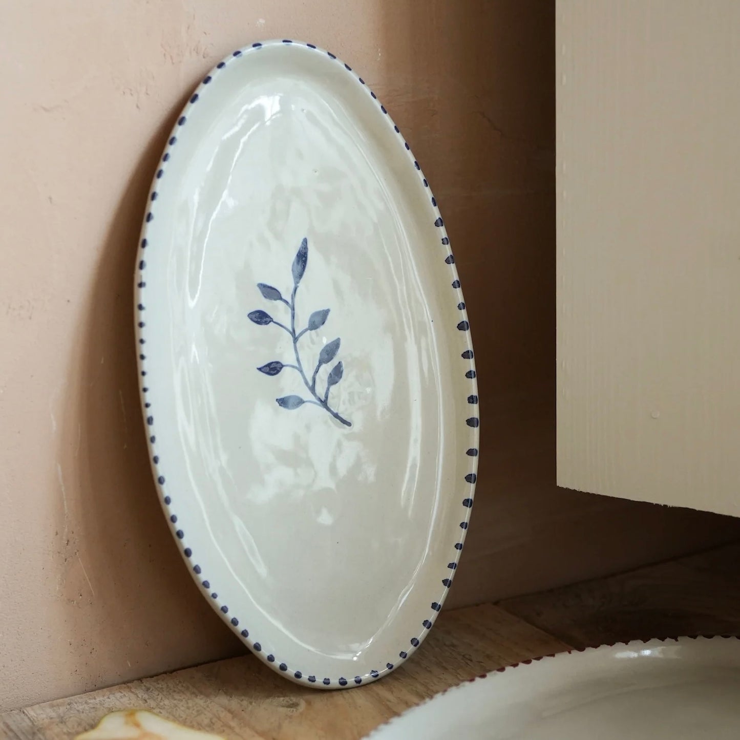 Hand Painted Botanic Oval Plate | Ink