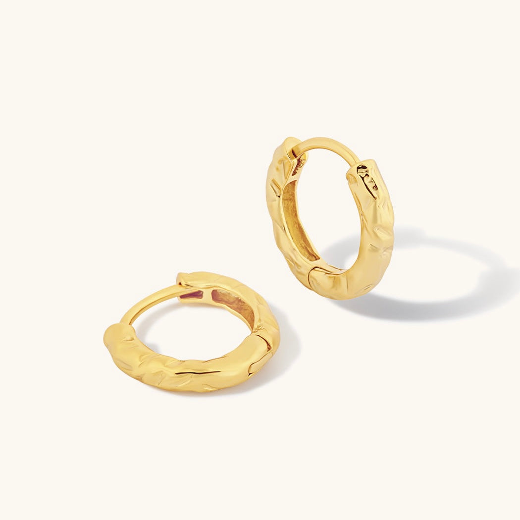 Maui Textured Round Hoops