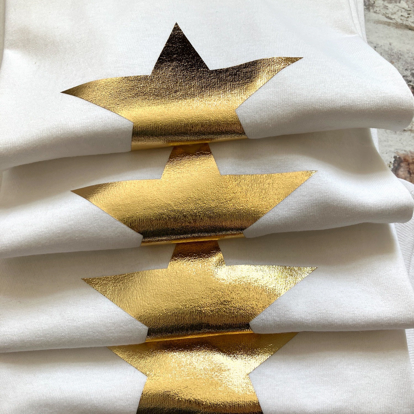 Star T-Shirt | White | Met Gold