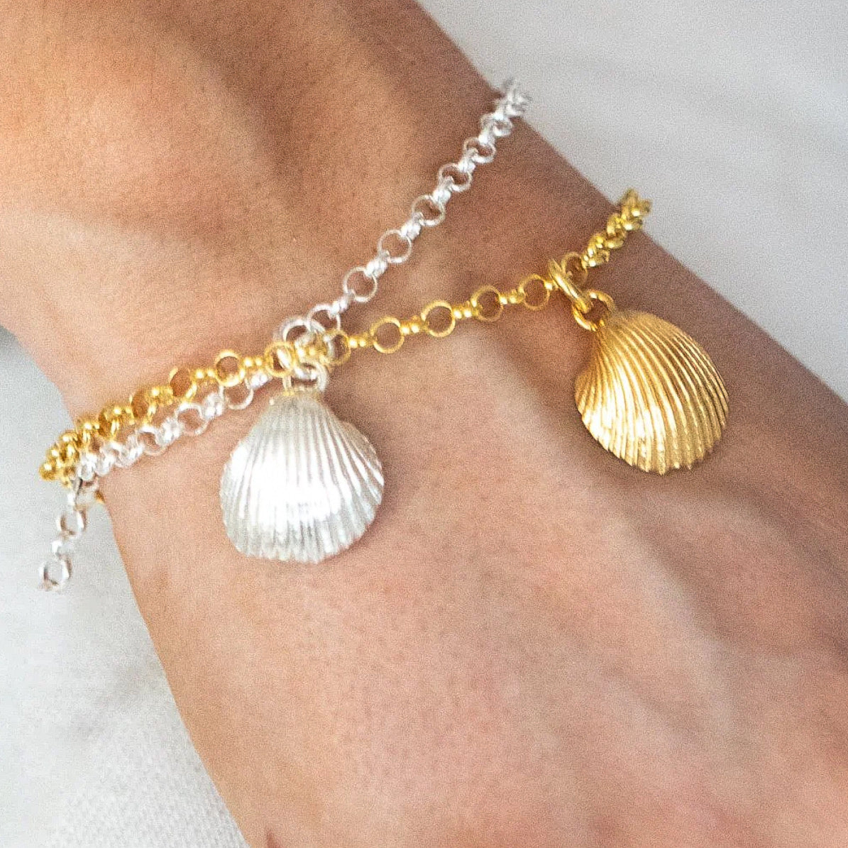 Clam Shell Bracelet