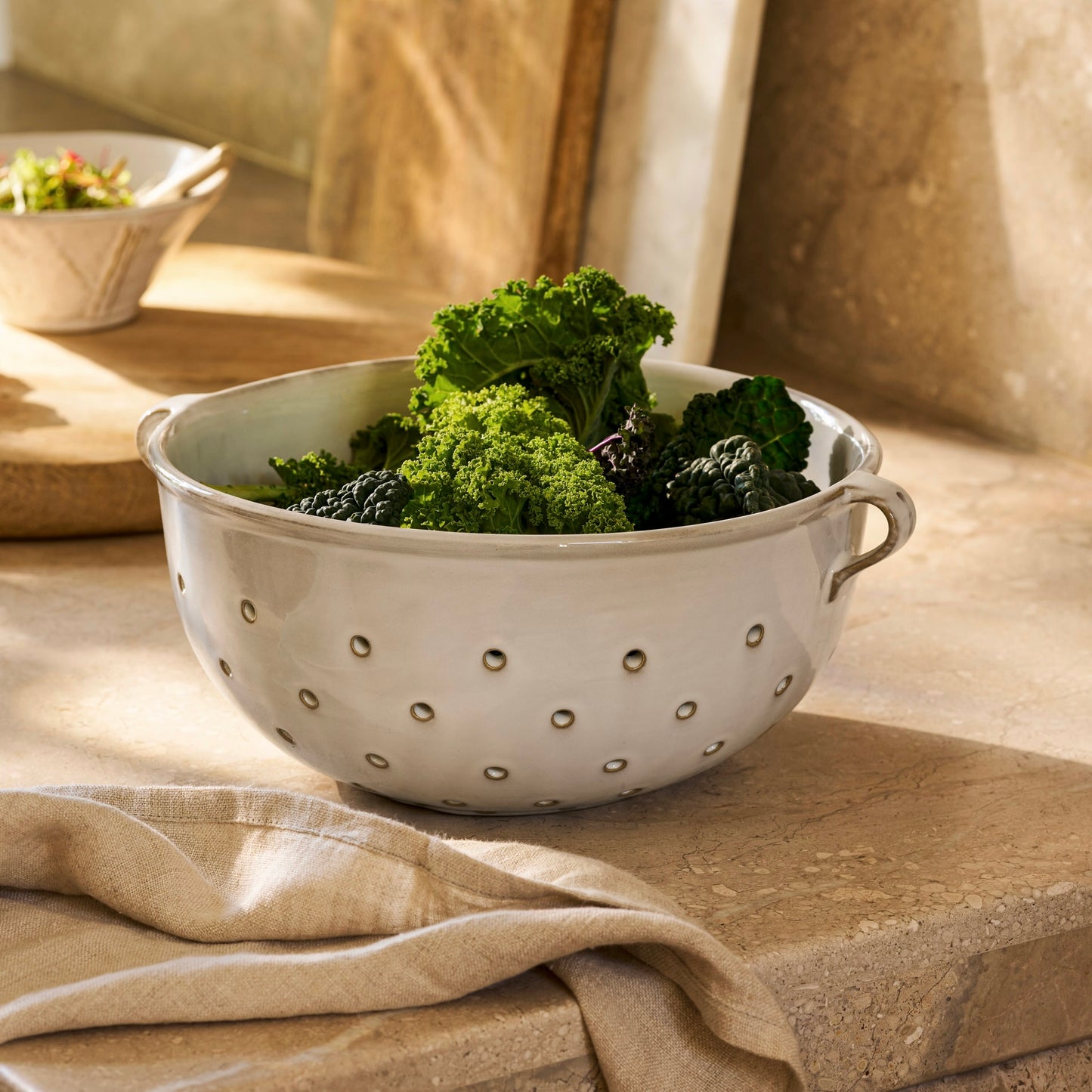 ITHACA Colander