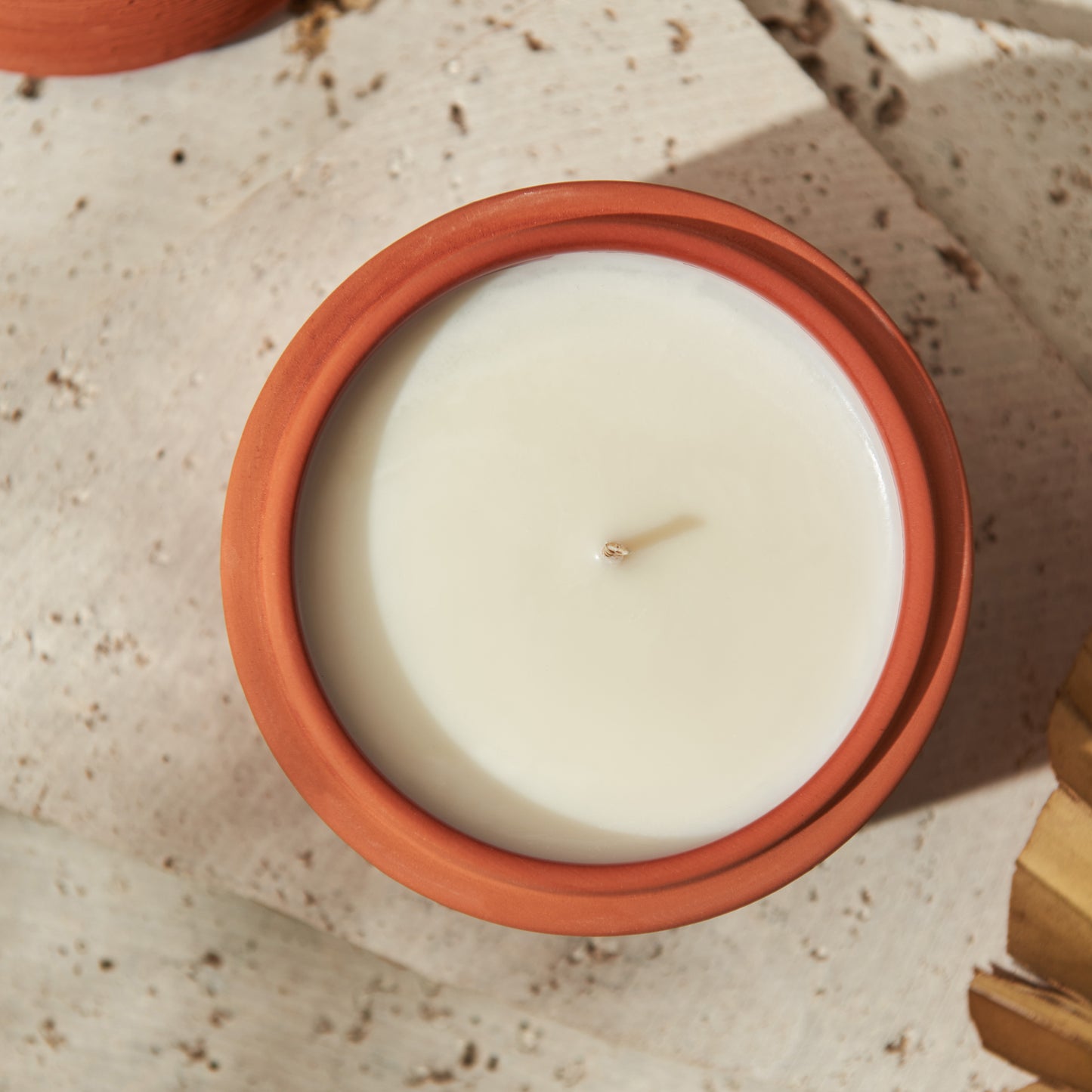 Moroccan Amber + Orris Root Textured Terracotta Candle