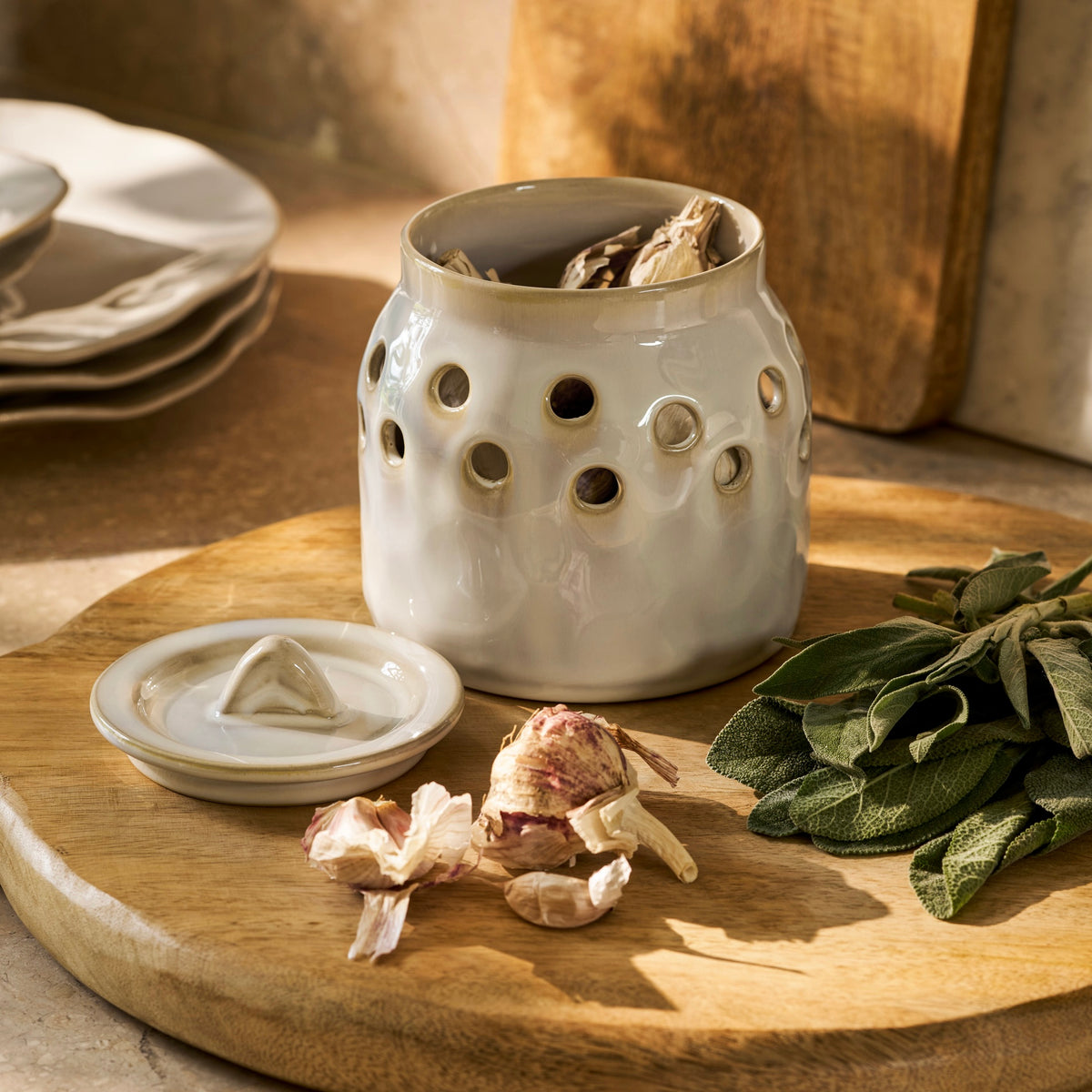 Ithaca Stoneware Garlic Store | White