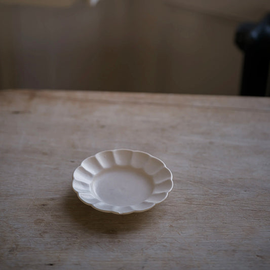 The Studio - Petal Dish
