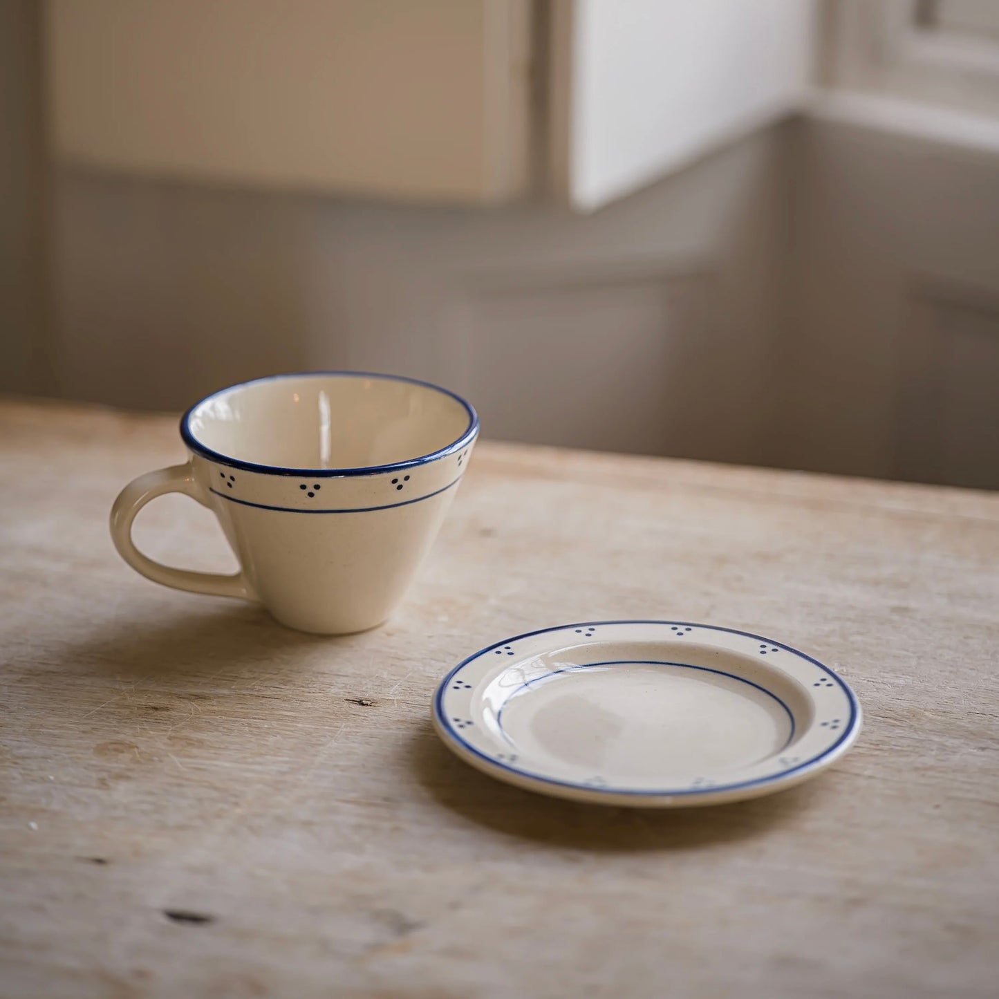 Tea Cup + Plate | Cream + Blue