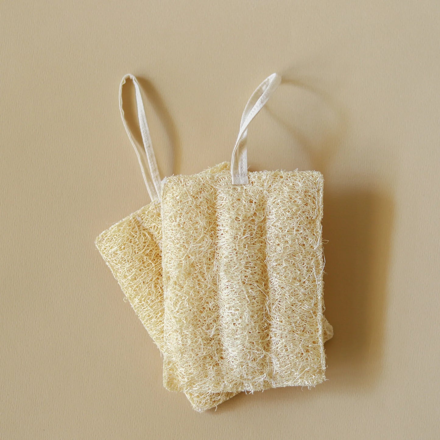 Organic Ribbed Loofah Scrubber