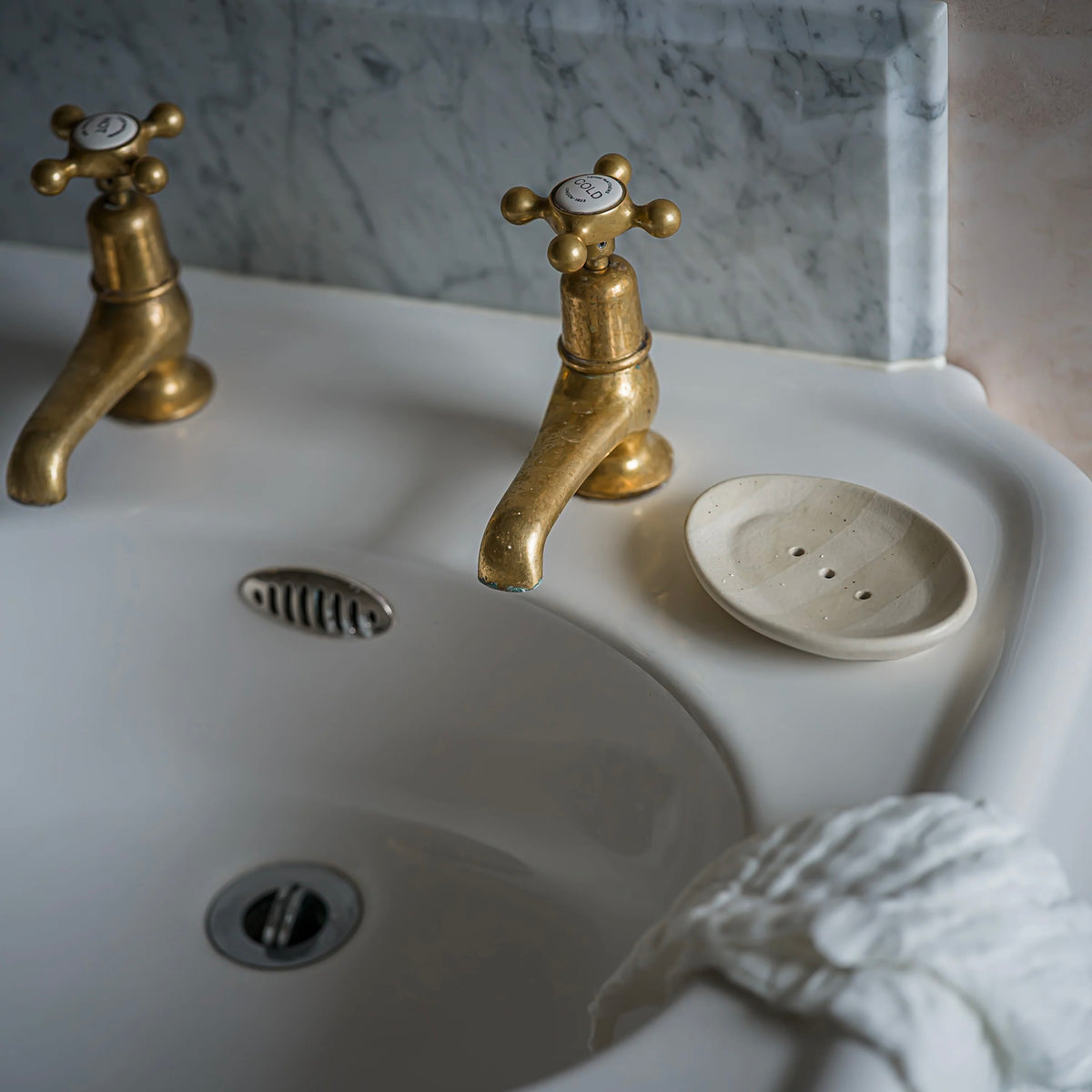 Boardwalk Washed Stripe Soap Dish | Weathered Oat