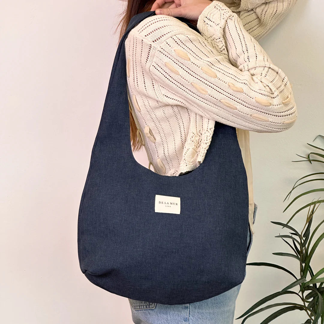 Navy Oval Bag | Vana