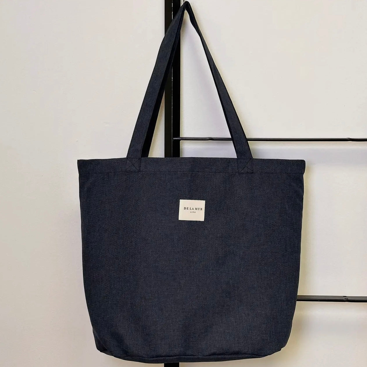 Navy Large Bag | Vana