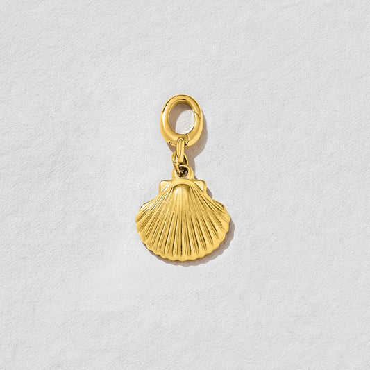 Clam Gold Charm | Water Resistant