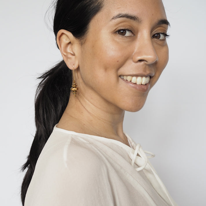 CONSTA Hematite Earrings