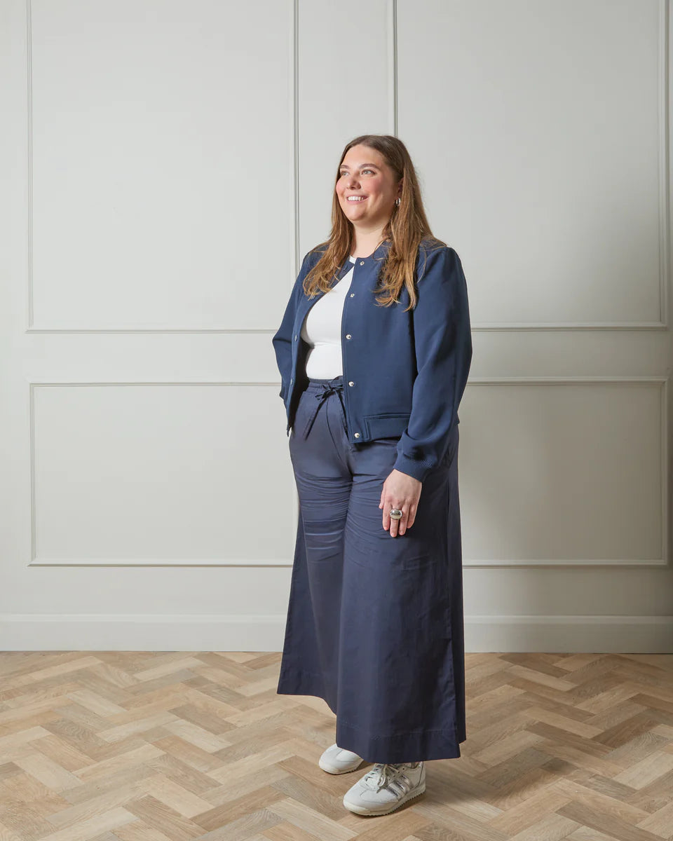 Carrie Culotte | Navy